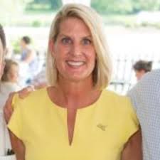 Laura Prewitt's Instagram, Twitter & Facebook