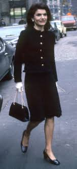 Photos 12 Style Lessons From Jackie Kennedy Jackie Kennedy Style Jackie O Style Jackie Onassis