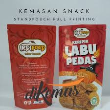 Home » unlabelled » contoh stiker kemasan jajanan pedas dalam dunia kemasan, stiker berfungsi sebagai label yang dapat di tempel pada botol, boks,kemasan maupun objek produk. 4 Kemasan Snack Ini Paling Dicari Pelaku Umkm