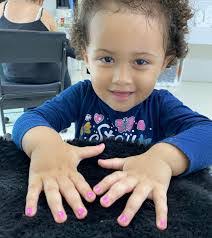 Barbara Pierini's Instagram, Twitter & Facebook