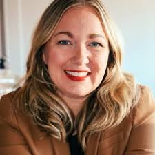 Cara Baker Davis (@carabakerdavis)