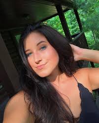 brook (@brxxk) • Instagram photos and videos