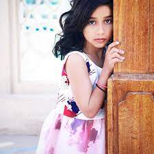 تم التعديل على هذه الصورة بواسطة برنامج المصمم المطور floral skirt fashion skirts
