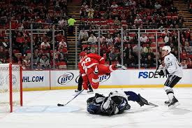 Large selection of ice hockey equipment, ice skates, sticks, blades, shields, gloves, shoulder and shin pads, ccm, bauer, easton, itech, jofa, louisville, nike. Nhl Hdãƒ‡ã‚¹ã‚¯ãƒˆãƒƒãƒ—ã®å£ç´™ Wallpaperbetter