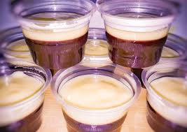 Masak sampai adonan tersebut mendidih, kemudian tambahkan susu kental manis, margarin, dan kuning telur sebagai olahan. Resep Puding Coklat Fla Susu Homemade 7 Langkah Yang Mudah