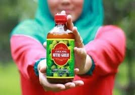 Cuka apel adalah cairan fermantasi buah apel yang memiliki banyak manfaat untuk kesehatan, mulai dari kolesterol, cegah jerawat, hingga melembutkan rambut. Harga Cuka Apel Terbaru Dan Termurah 2017