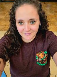 Color help? They started off grey and turned a yellow/golden color 😅 Black  eyed, pics as babies and as they've grown. Will add pics of parents at the  end. I'm a visual