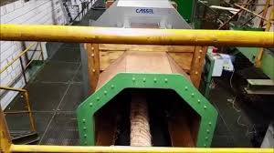 Para los interesados, no es un detector de 1000€, es un detector la bisagra opcional para que el detector ocupe menos espacio (no la recomiendo si lo vais a usar a menudo). Detector De Metales Para Madera Troncos Astillas Y Derivados Youtube