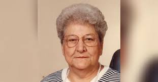 Neva Graham's Instagram, Twitter & Facebook