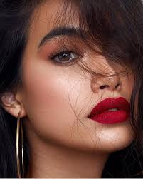 Makeupartist Natural Dogal Sade Makeup Makeuptutorial Makyaj Highlighter Ruj Eyemakeup Eyeliner Makyaj Look Dugun Makyaji Sac Ve Makyaj