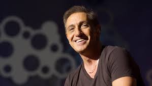 Franco de Vita makes his Phoenix debut, 5/10