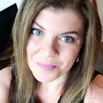 Caroline Maze's Instagram, Twitter & Facebook