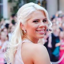 Fans von daniela katzenberger sollten genau hinsehen. Daniela Katzenberger Uberraschung Die Haare Sind Braun Gala De