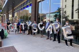 Branch bankers are responsible for customer acquisition and support, sales, compliance, risk management and other operations, depending on the job requirements. New Chase Branch Opens In Cityscape On Tuesday Az Big Media
