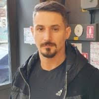 200+ "Tîrcă" profiles