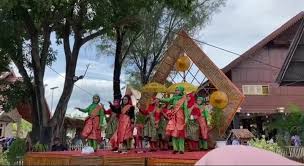 Tarian Kreasi Baru Dan Saman Warnai Anjungan Aceh Selatan