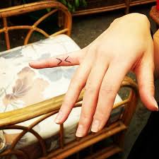 Small tattoo designs to try when are you going to get that hot tattoo? 101 Small Tattoos For Girls That Will Stay Beautiful Through The Years