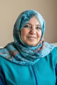 Manal Al Nashash, a creative sculptor who translates her feelings into  artistic pieces as each piece holds an assorted story to tell! The  creativity of our new vendor has no borders or