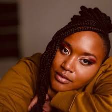 Na'B'eela (@_simplybee)