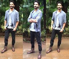 On the outskirts of a kingdom, a quiet but fierce medieval warrior protects the realm from monsters and the occult. All You Need To Know About Harshvardhan Kapoor The Mirzya Star Tomatoheart
