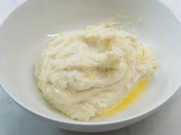 Garlic Yukon Gold Mashed Potatoes Recipe Yukon Gold Mashed Potatoes Pureed Food Recipes Vegetable Side Dishes Recipes