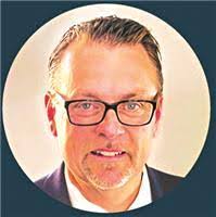 Willard Kemp's Instagram, Twitter & Facebook