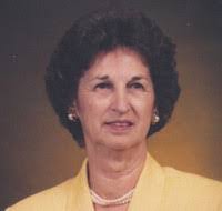 Carolyn Dillingham's Instagram, Twitter & Facebook