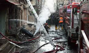 Cylinder blast, fire in Hyderabad leave two children dead, 48 people  injured - Pakistan - DAWN.COM