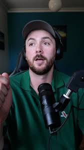 Can we fix the pushes and the hooks? Turns out set up, a pre shot routine  and being target focused help? . . . #golfswing #golflesson #golfswingtips