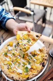 Famoso Launches New Spring Summer Menu 2018 Foodgressing Summer Menu Satisfying Salads Good Pizza