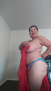 Hot And Juicy1 is a Latina that realyl has a great body to showcase in HD |  amateurest.com