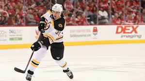 Zdeno Chara Signs 1 Year Extension To Remain With Bruins Cbc Sports The best player in the world is under 6' tall and only weighs 200 pounds.