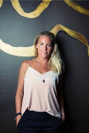 Join facebook to connect with emma igelström and others you may know. Svenska Moten Auf Twitter Mot Emma Igelstrom Som Brinner For Att Fler Ska Se Kopplingen Mellan Kropp Knopp Och Hjarta Timmarna Pa Jobbet Praglas Saklart Av Hur Med Arbetarna Mar Och Vad