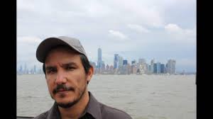 Más allá de los juegos de palabras, la crónica de Vicente Alfonso