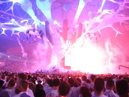 Arguably the most famous european summer music festival, tomorrowland draws tens of thousands of people over two weekends to the appropriately named town of boom. List Of Electronic Music Festivals Wikipedia