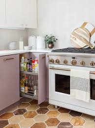 This Pro Organizer Backed Brand Sells Custom Kitchen Caninets For Amazon Prices In 2020 Kitchen Caninets Custom Kitchen Custom Kitchen Cabinets