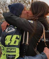 Valentino rossi is the man of my life very true: Valentino Rossi And Francesca Sofia Novello The Secret Of Their Love It S A Good Shoulder