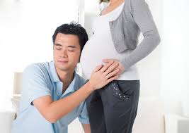 Perkembangan janin 7 bulan dalam kandungan penting untuk para ibu ketahui. Kapan Ayah Bisa Merasakan Gerakan Bayi Dari Perut Bunda Alodokter