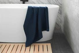Different materials like chenille, silicone, flannel and pvc are used for. Please Stop Buying Cloth Bath Mats They Re Gross And Weird