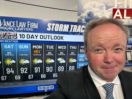 This is my “it's September can we please be done with 90s” face! Sadly, the  answer is a resounding NOT YET!