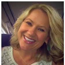 Dina Lyon's Instagram, Twitter & Facebook