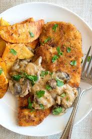 The process of making schnitzel involves pounding boneless pork steaks/chops to an even thickness of about 1/4 inch, then sprinkling it with some salt and pepper. Schnitzel Paleo Gluten Free Delicious Meets Healthy Recipes Chicken Recipes Food