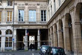 Le conseil constitutionnel ne valide que le tiers payant pour la partie remboursée par la sécu le conseil constitutionnel a tranché en défaveur d'uber. Le Conseil Constitutionnel Censure Sept Cavaliers Budgetaires De La Loi De Finances 2021 Toulon Maville Com