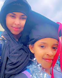 Siham Ali's Instagram, Twitter & Facebook