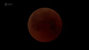 My first attempt in capturing a solar eclipse. Lunar Eclipse Gifs Get The Best Gif On Giphy