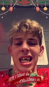 Justin Thrower's Instagram, Twitter & Facebook