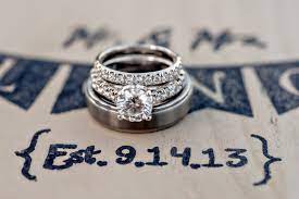 Saddlerock Ranch Wedding From B G Photography And Hustle Bustle Engagement Ring Photos Engagement Ring Help Engagement Ring Guide