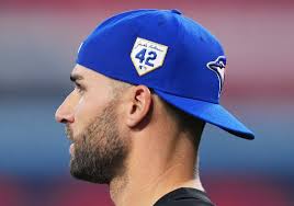 Chris Bassitt shuts down Yankees as Jays win opener