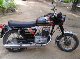 Roadking Yezdi Roadking Bike Design Indian Road