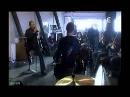 With kapwing, you don't need to download the whole youtube video before getting the clip. Johnny Hallyday Avec Calogero Ca N Finira Jamais Flv Youtube